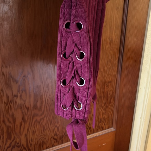 Express Burgundy Knit Sweater - Picture 2 of 5